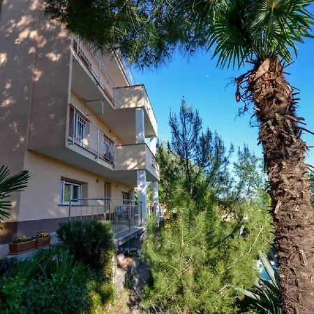 Visnja Appartement *