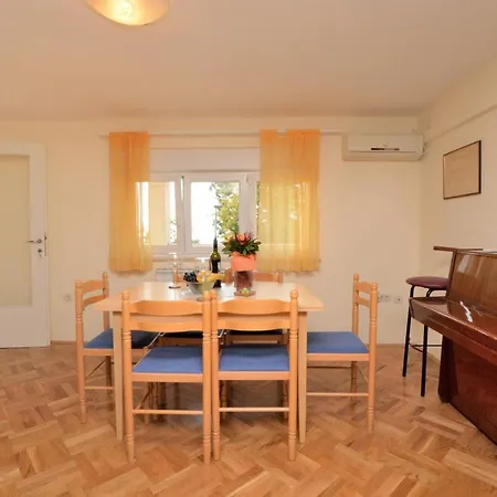 Visnja Appartement *